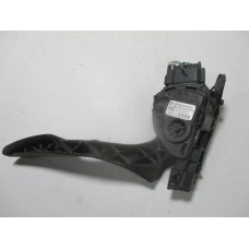 Ford Mondeo 3 Gaz Pedalı 6G929F836SC