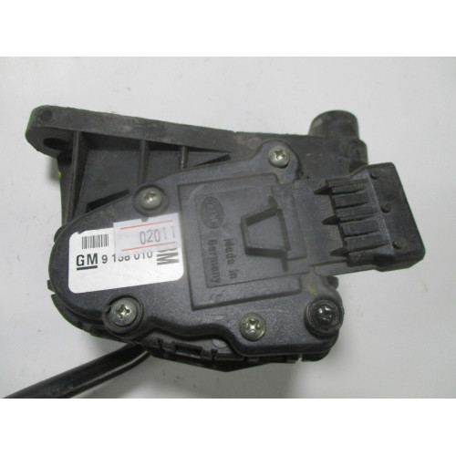Opel Astra H MK5 Gaz Pedalı 9158010