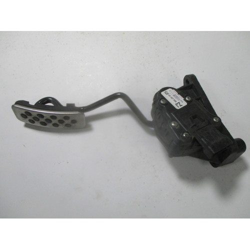 Opel Astra H Gaz Pedalı 24427006 