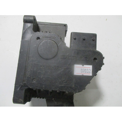 Opel Corsa D Gaz Pedalı 55702021 