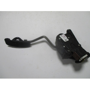 Opel Astra H MK5 Gaz Pedalı 9158010