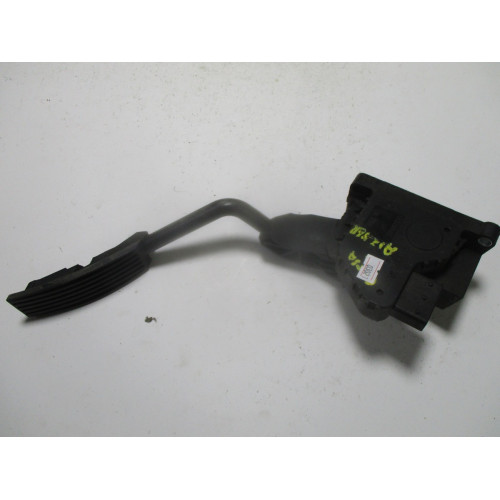 Opel Corsa Gaz Pedalı 13305805 