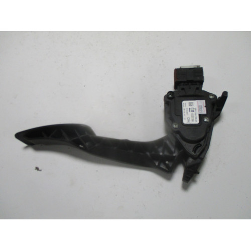 Opel İnsignia Gaz Pedalı 13237356