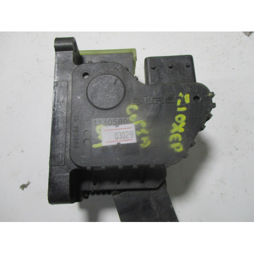 Opel Corsa Gaz Pedalı 13305805 