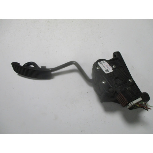 Opel Astra H MK5 Gaz Pedalı 9158010