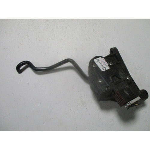 Opel Astra H Gaz Pedalı 24427006 