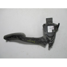 Opel İnsignia Gaz Pedalı 13237356