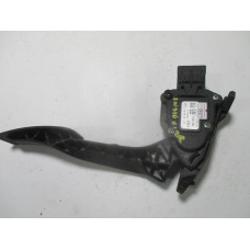 Opel İnsignia Gaz Pedalı 13237356