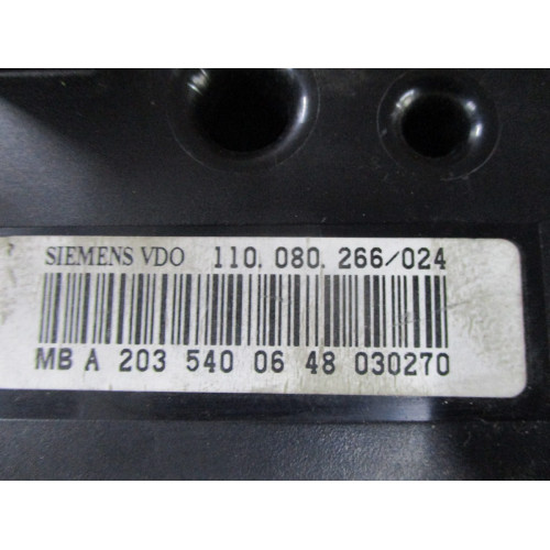  Mercedes W203 CL203 Benzinli Kilometre Saati Gösterge Paneli A2035400648