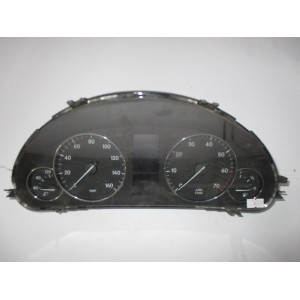 Mercedes W203 CL203 Benzinli Kilometre Saati Gösterge Paneli A2035400648