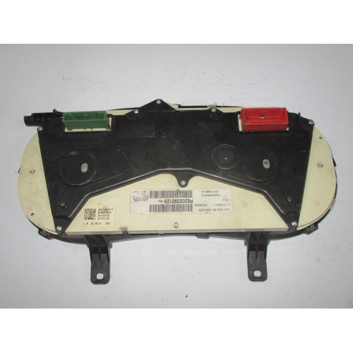  Opel Vivaro Dizel Kilometre Saati Gösterge Paneli P8200390129