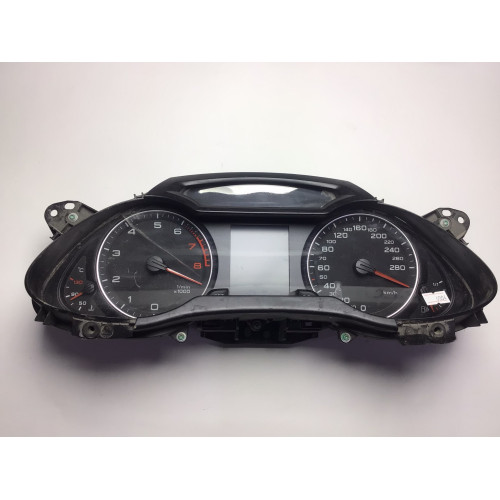 Z Audi A4 Kilometre Saati Gösterge Paneli 8K0920930A