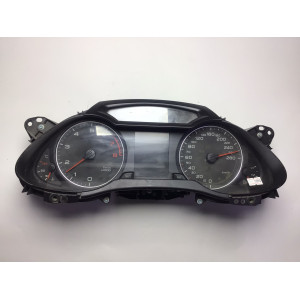Z Audi A4 Kilometre Saati Gösterge Paneli 8K0920930A