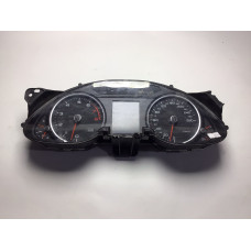 Z Audi A4 Kilometre Saati Gösterge Paneli 8K0920932B