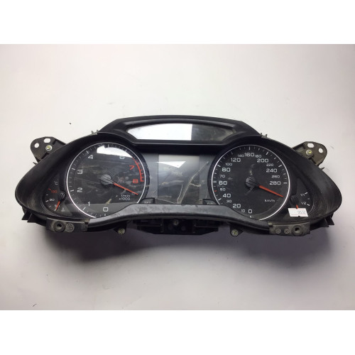 Z Audi A4 Kilometre Saati Gösterge Paneli 8K0920930A
