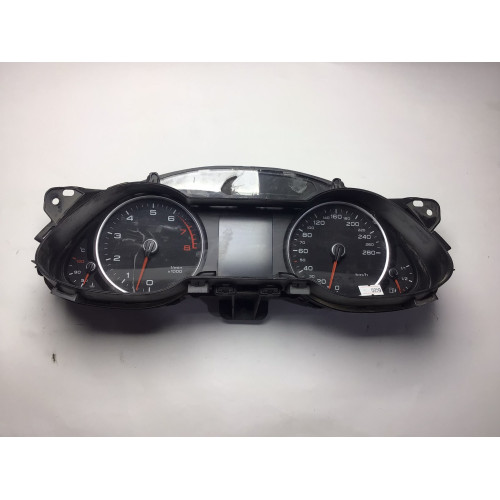 Z Audi A4 Kilometre Saati Gösterge Paneli 8K0920932B