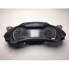 Z Audi A4 Kilometre Saati Gösterge Paneli 8K0920930A