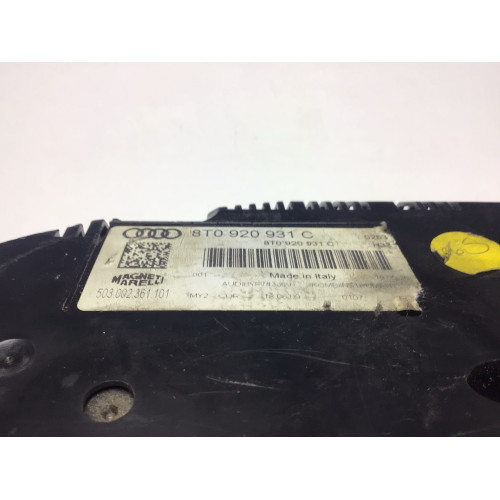 Z Audi A5 Kilometre Saati Gösterge Paneli 8T0920931C