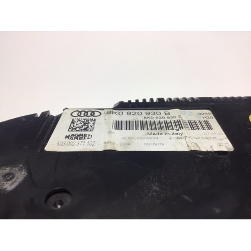 Z Audi A4 Kilometre Saati Gösterge Paneli 8K0920930B