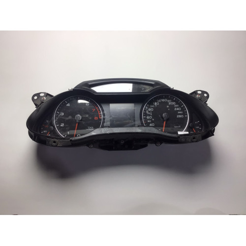 Z Audi A4 Kilometre Saati Gösterge Paneli 8K0920930B