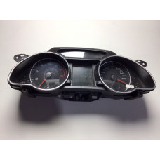 Z Audi A5 Kilometre Saati Gösterge Paneli 8T0920931C