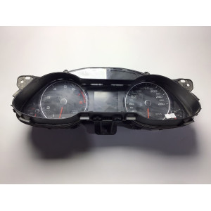 Z Audi A4 Kilometre Saati Gösterge Paneli 8K0920931P