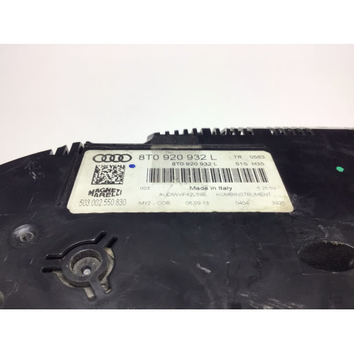 Z Audi A5 Gösterge Paneli Kilometre Saati 8T0920932L