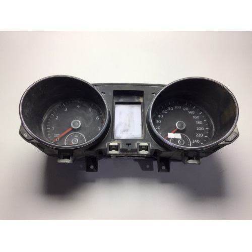 Z Volkswagen Golf 6 1.8 TSI Kilometre Saati Gösterge Paneli 5K0920860H