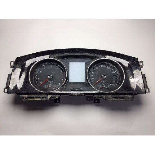 Z Volkswagen Golf 7 Kilometre Saati Gösterge Paneli 5G1920640A