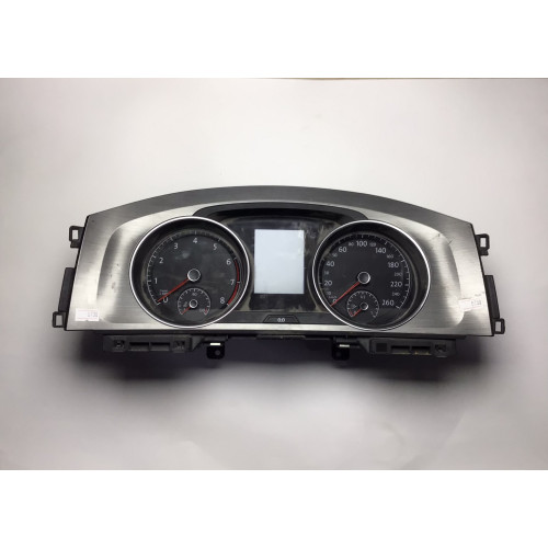 Z Volkswagen Golf 7 Kilometre Saati Gösterge Paneli 5G0920861B