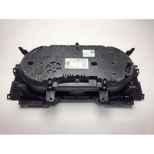 Z Volkswagen Golf 7 Kilometre Saati Gösterge Paneli 5G0920861B
