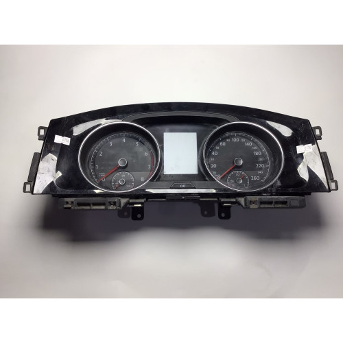 Z Volkswagen Golf 7 Kilometre Saati Gösterge Paneli 5G0920861B