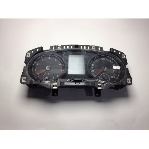 Z Volkswagen Golf 7 Kilometre Saati Gösterge Paneli 5G0920861B
