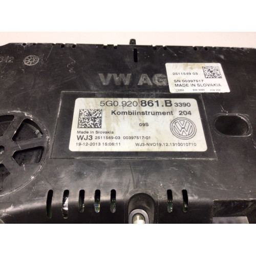 Z Volkswagen Golf 7 Kilometre Saati Gösterge Paneli 5G0920861B