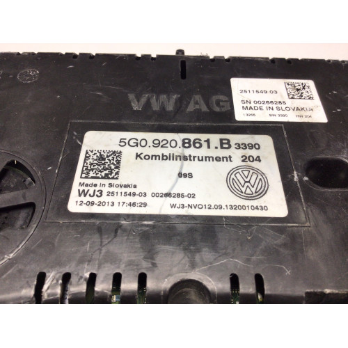 Z Volkswagen Golf 7 Kilometre Saati Gösterge Paneli 5G0920861B