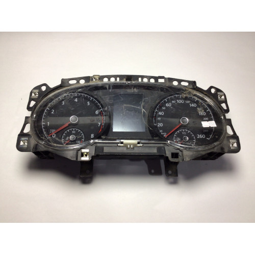 Z Volkswagen Golf 7 Kilometre Saati Gösterge Paneli 5G0920861