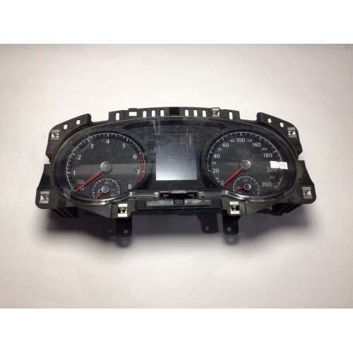Z Volkswagen Golf 7 Kilometre Saati Gösterge Paneli 5G0920861B