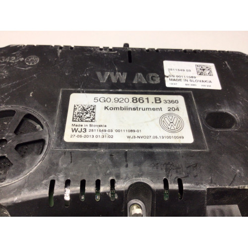 Z Volkswagen Golf 7 Kilometre Saati Gösterge Paneli 5G0920861B