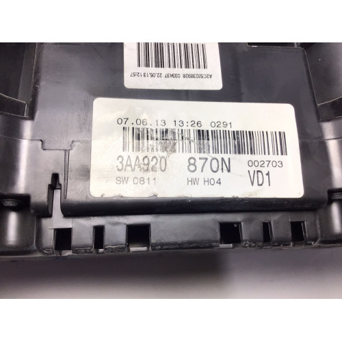 Z Volkswagen Passat B7 Kilometre Saati Gösterge Paneli 3AA920870N