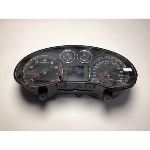 Z Audi A3 Kilometre Saati Gösterge Paneli 8P0920931T