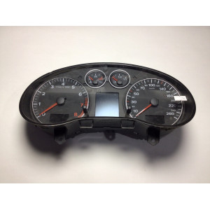 Z Audi A3 Kilometre Saati Gösterge Paneli 8P0920930S