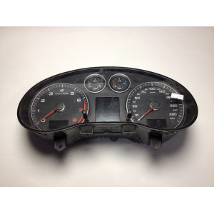 Z Audi A3 Benzinli Kilometre Saati Gösterge Paneli 8P0920932A