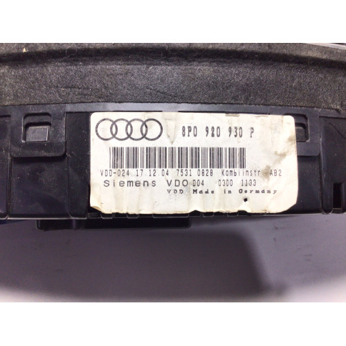 Z Audi A3 S3 8P Kilometre Saati Gösterge Paneli 8P0920930P