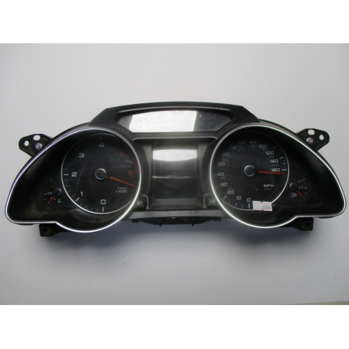 Audi A5 Sportback Kilometre Saati Gösterge Paneli 8T0920983M