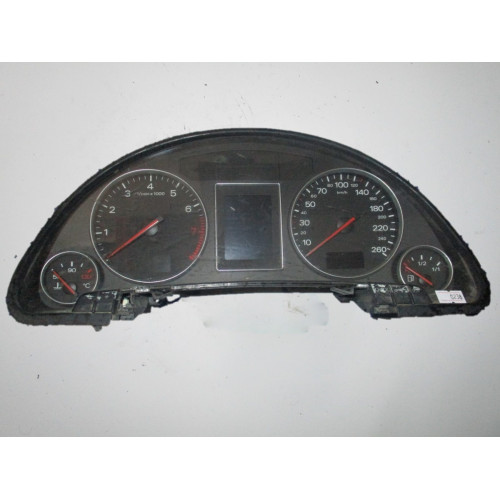 Audi A4 Kilometre Saati Gösterge Paneli 8E0920900H