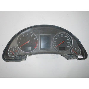Audi A4 Kilometre Saati Gösterge Paneli 8E0920900H