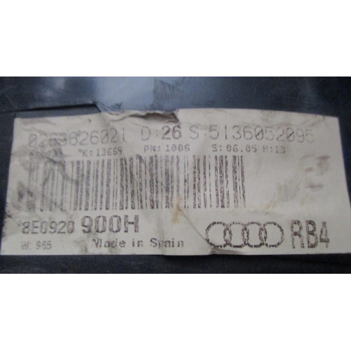 Audi A4 Kilometre Saati Gösterge Paneli 8E0920900H