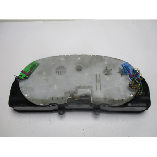Audi A4 Dizel Kilometre Saati Gösterge Paneli 8D0919861A AU0014001