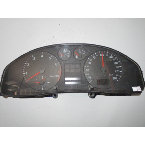 Audi A4 Kilometre Saati Gösterge Paneli 8D0919861C