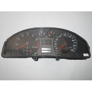 Audi A4 Kilometre Saati Gösterge Paneli 8D0919861H
